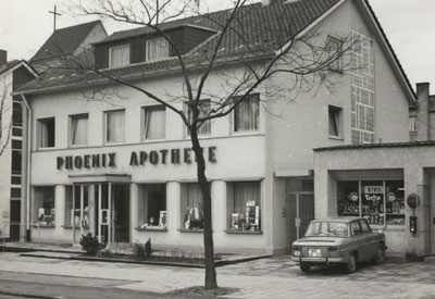 Phoenix Apotheke Mainz, Traditionell, Geschichte, Schwarzweißbild,